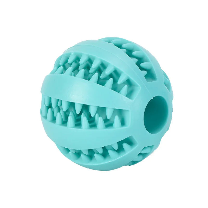 Balle interactive à friandises pour chien Câline & Co - en situation d'utilisation